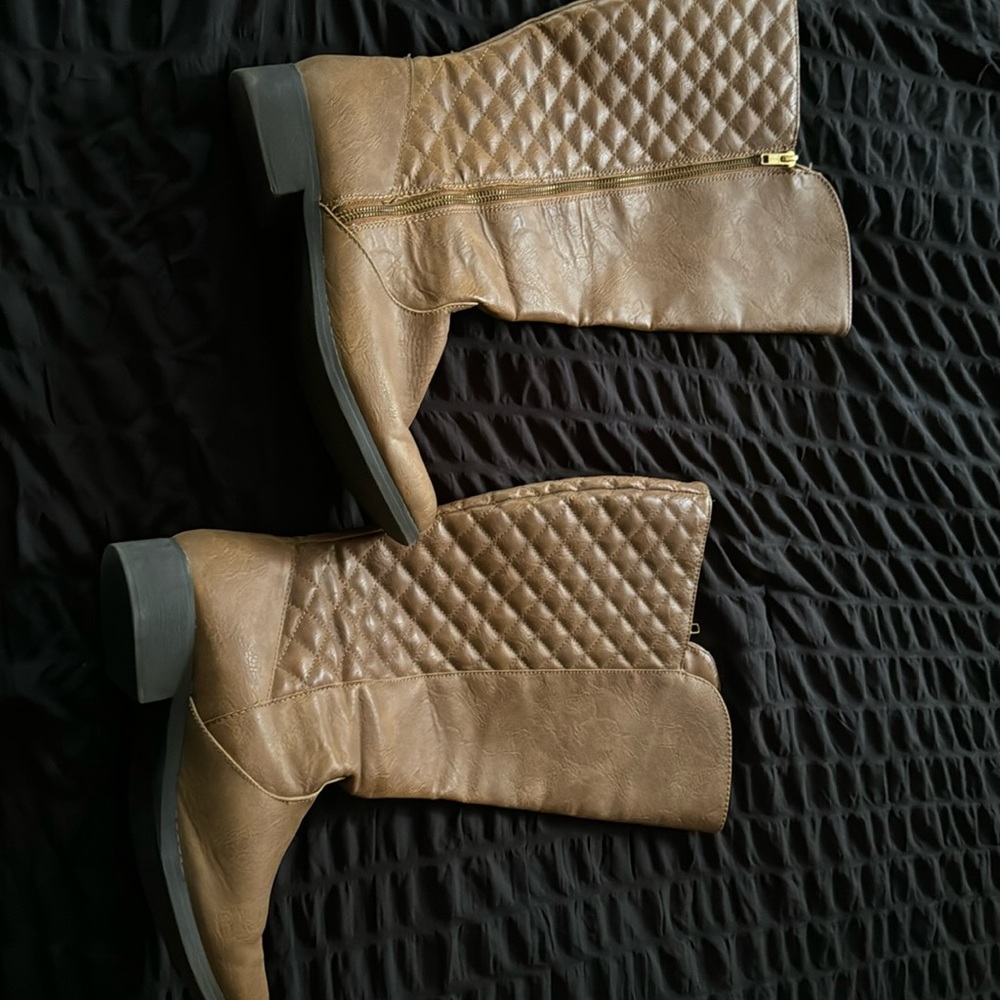 Brown Women Boot